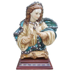 Imagen decorativa de la Madonna.