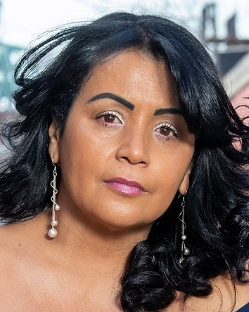 gladys vega.png