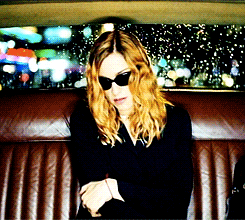 4b4893_5ee0f451e5534e3b9431828577a83478~mv2.gif