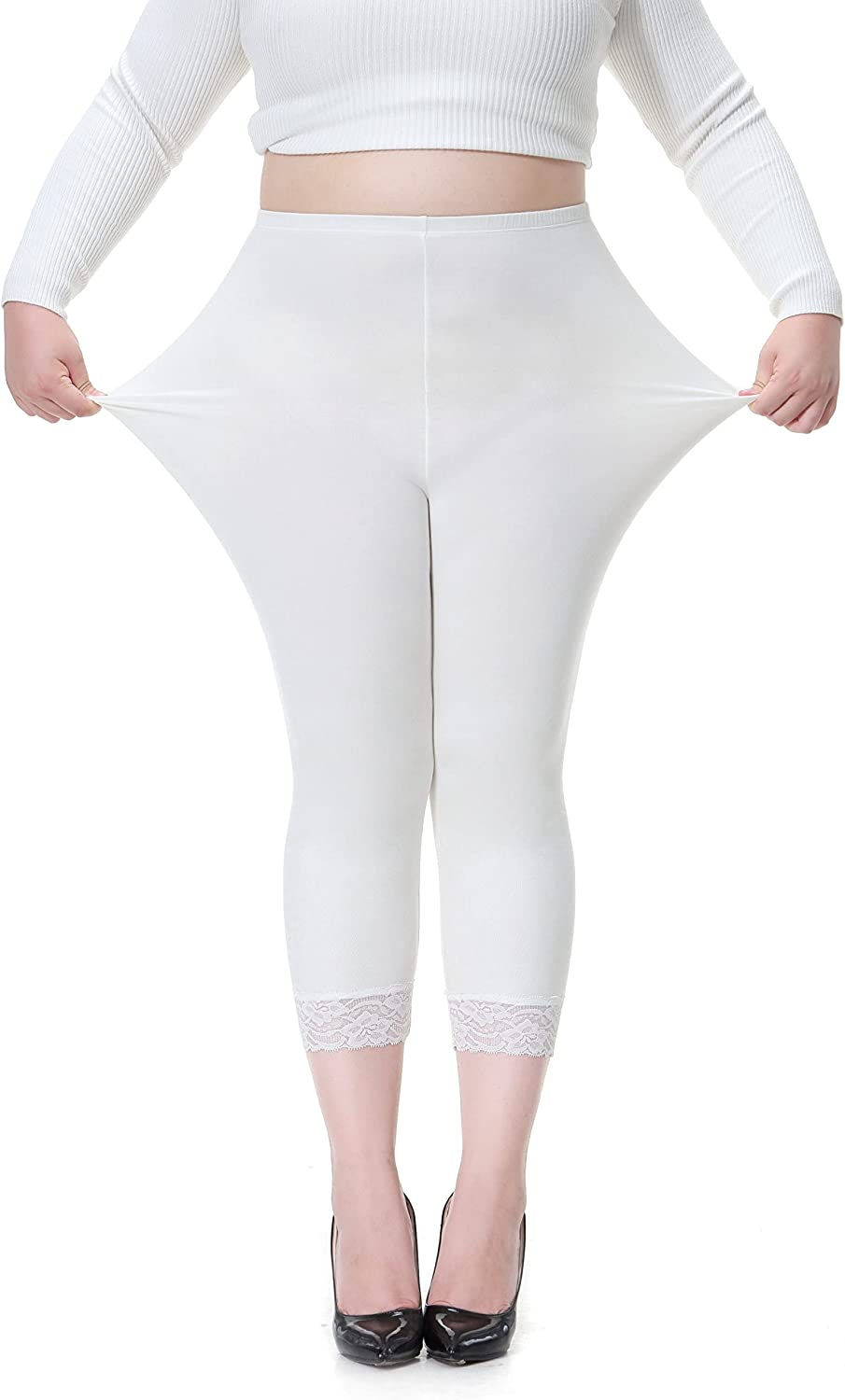 Thumbnail: Women's Plus Size Workout Capri Leggings Stretchy Yoga Tights Solid with Lace T