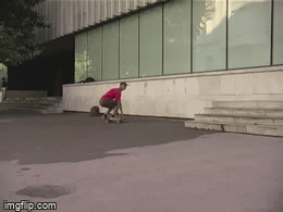 Petike - front tail flip out | Smirgli