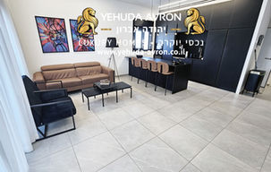 For sale an architecturally designed 5-room apartment in the Hayam Park neighborhood in Bat Yam with a spectacular view of the sea