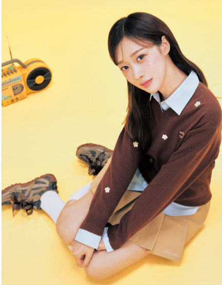 Thumbnail: WACKY WILLY Lily Dot V-Neck Pullover