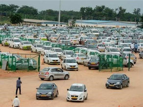 கொரோனா பாதிப்பால் 1,400 பேரைப் பணிநீக்கம் செய்வதாக ஓலா நிறுவனம் அறிவித்துள்ளது.