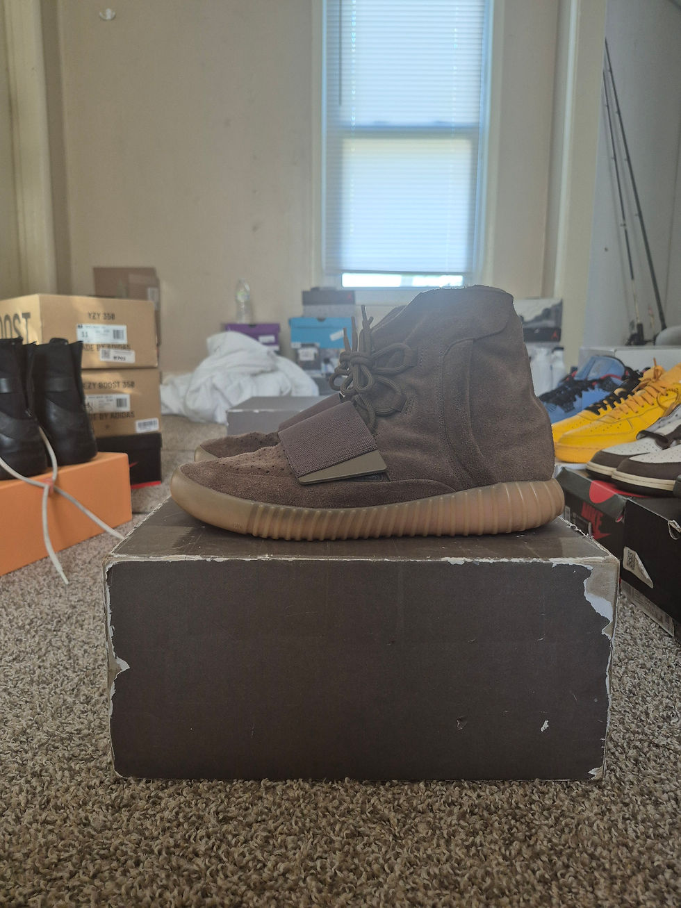 Thumbnail: Adidas Yeezy 750 (Chocalte) size 11