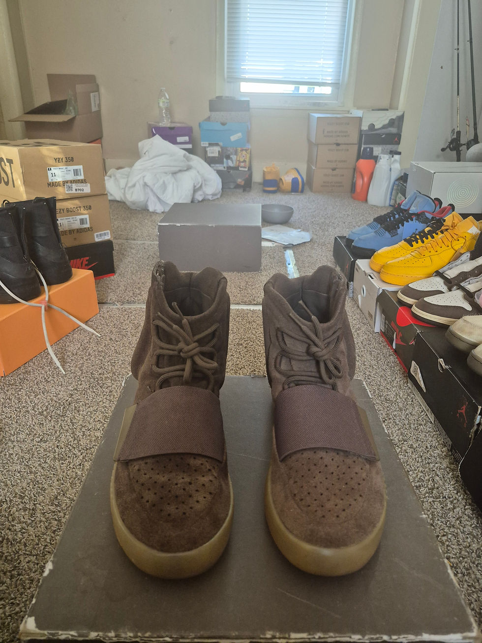 Thumbnail: Adidas Yeezy 750 (Chocalte) size 11