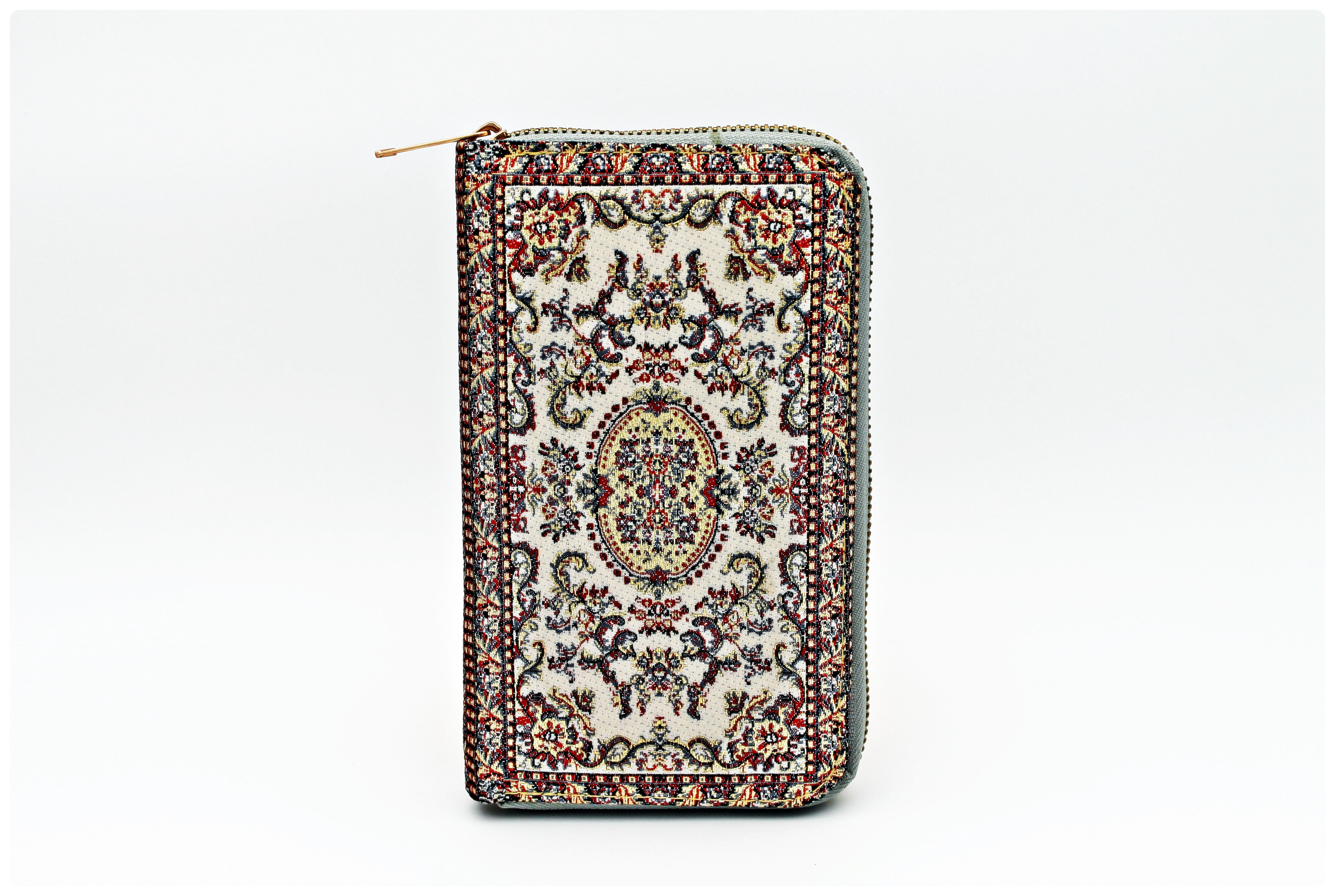 Beyaz-Kırmızı Renk Desenli Fermuarlı Cüzdan