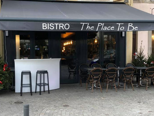 Bar "The Place to Be"