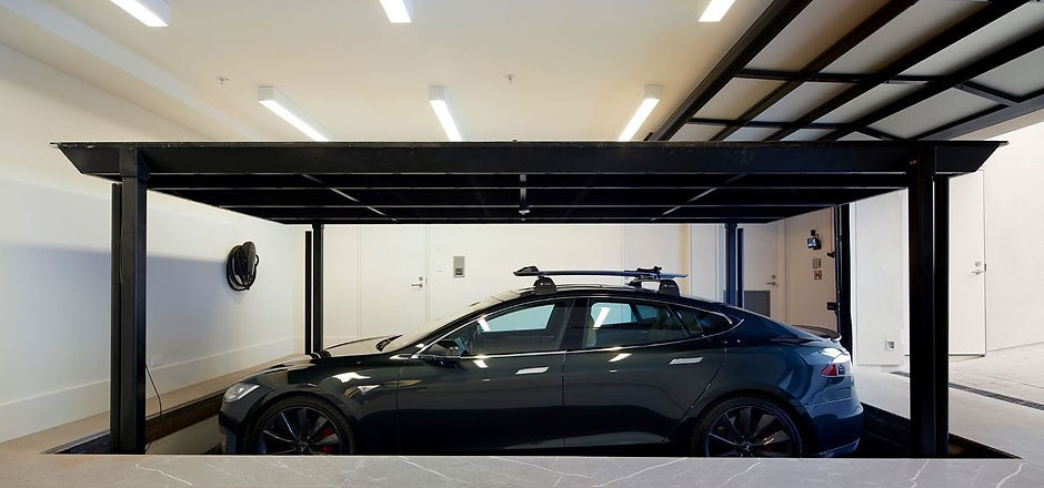 technology-garage_08_red1337x891-e1562696551623.jpg