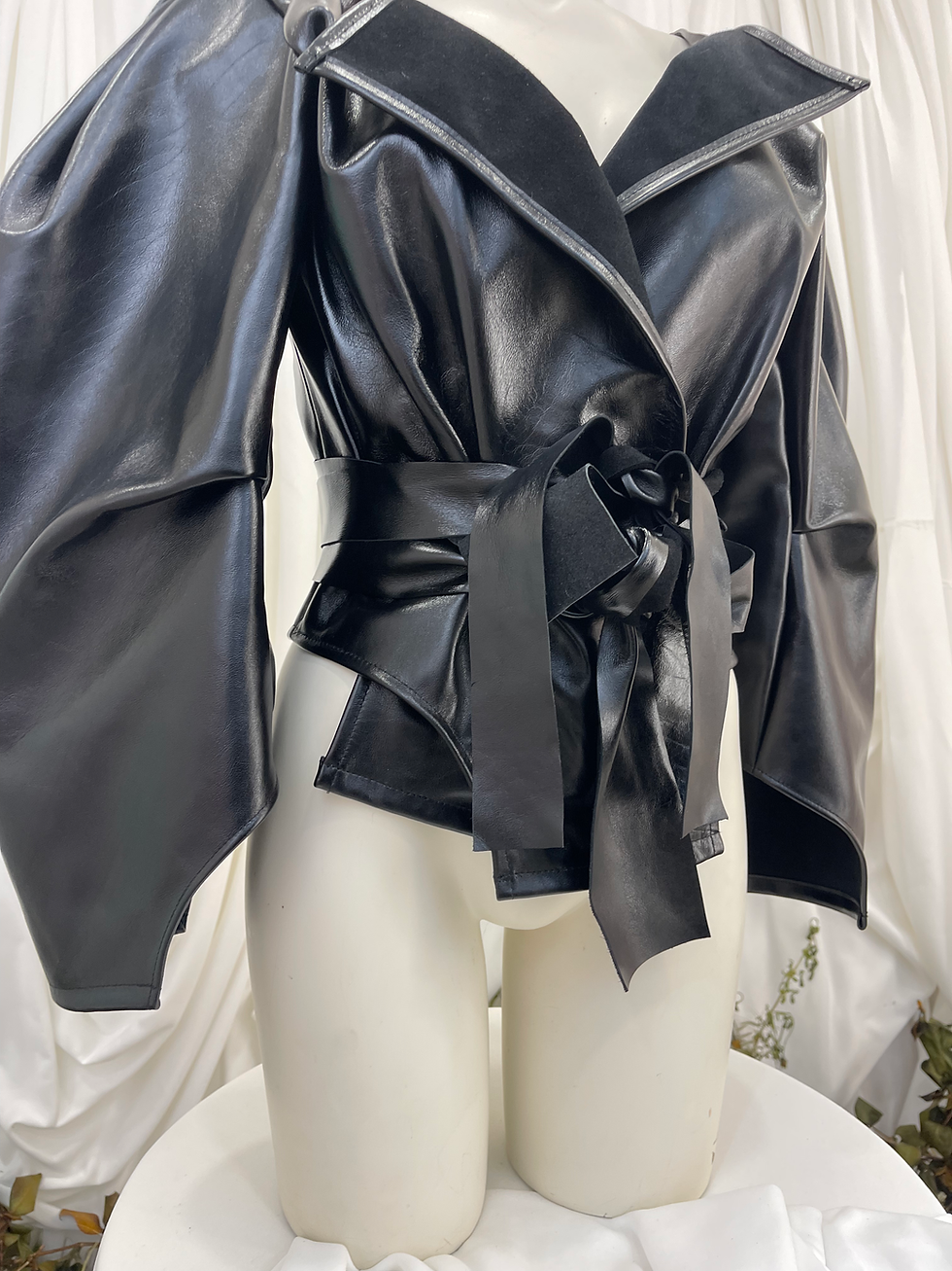 Miniature : Veste MALA en cuir