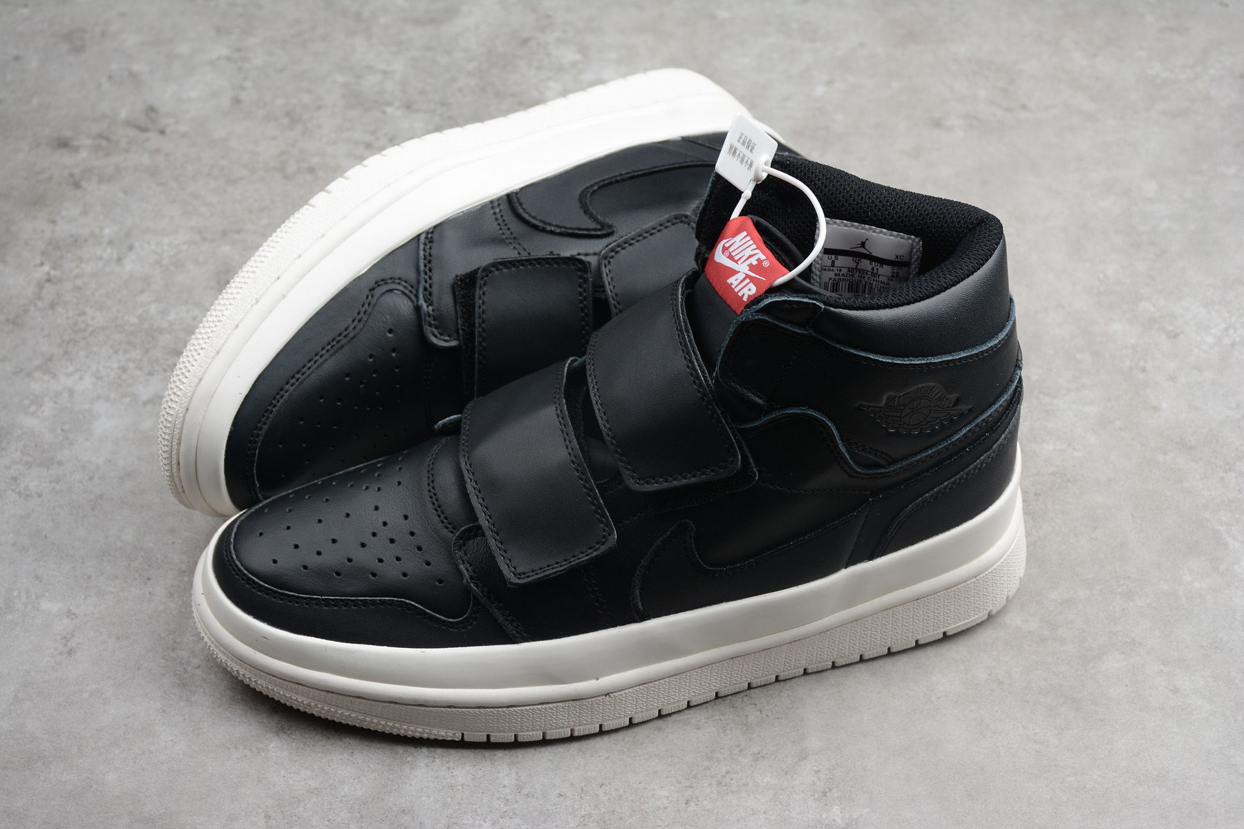 AIR JORDAN 1 RE HI DOUBLE STRP