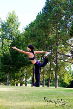 969557_551434481589549_1419585233_n