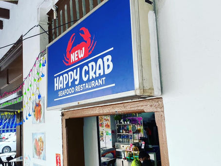 New Happy Crab Seafood Restaurant: Cozy Hole-in-the-wall serving BBQ Crabs by Happy People