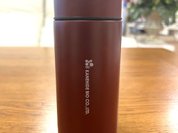 コンパクトなステンレスボトル