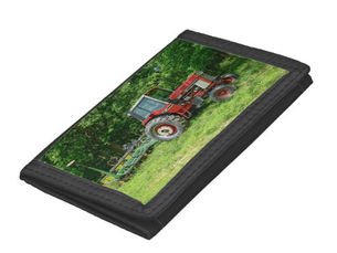 Big Deals! Old International Tractor Tri-fold Wallet