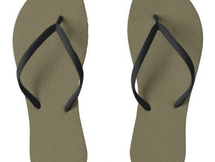Top 10! Green Martini Olive Solid Color Print, Neutral Flip Flops