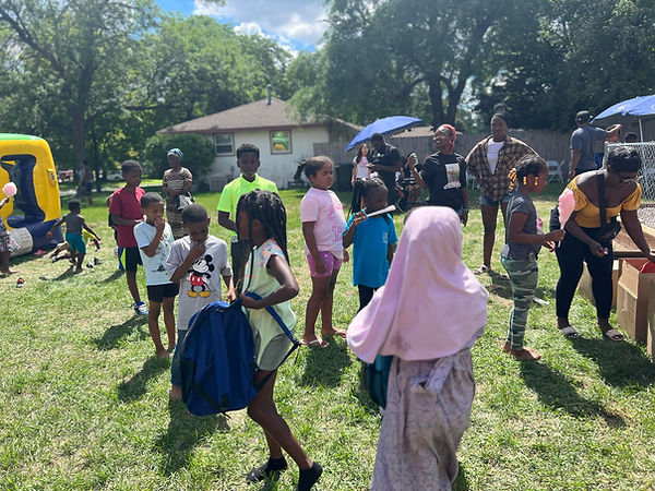 School backpacks distribution