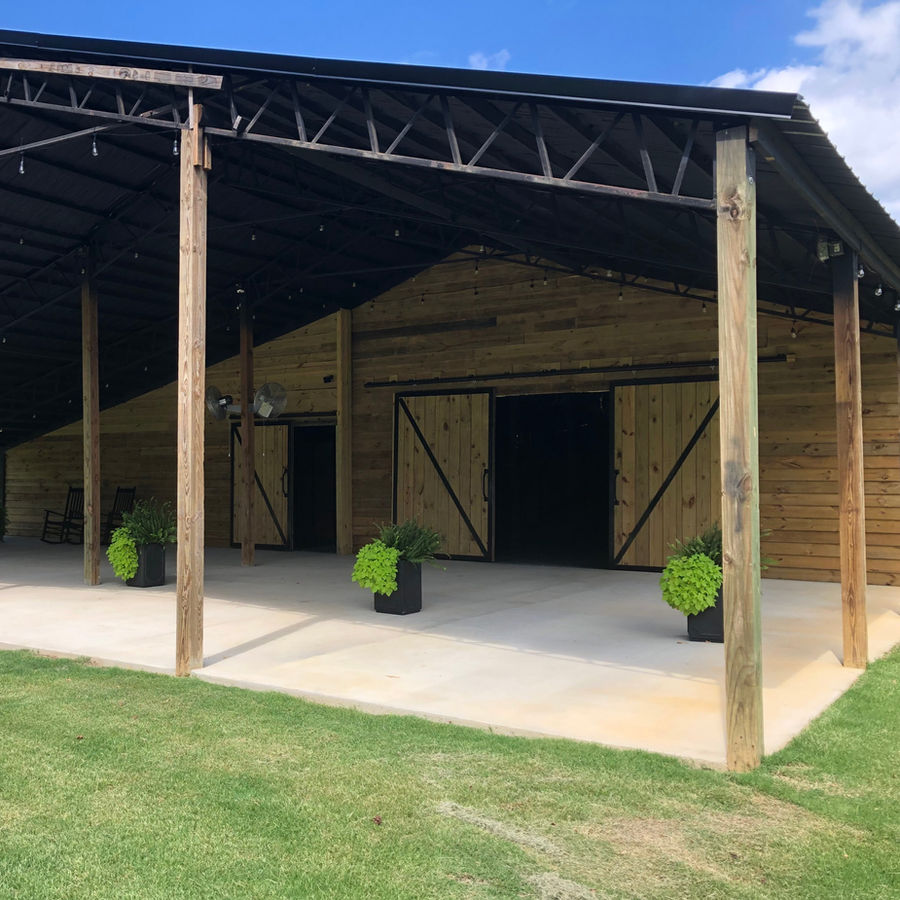 Front porch at The Stables, Smithville MS