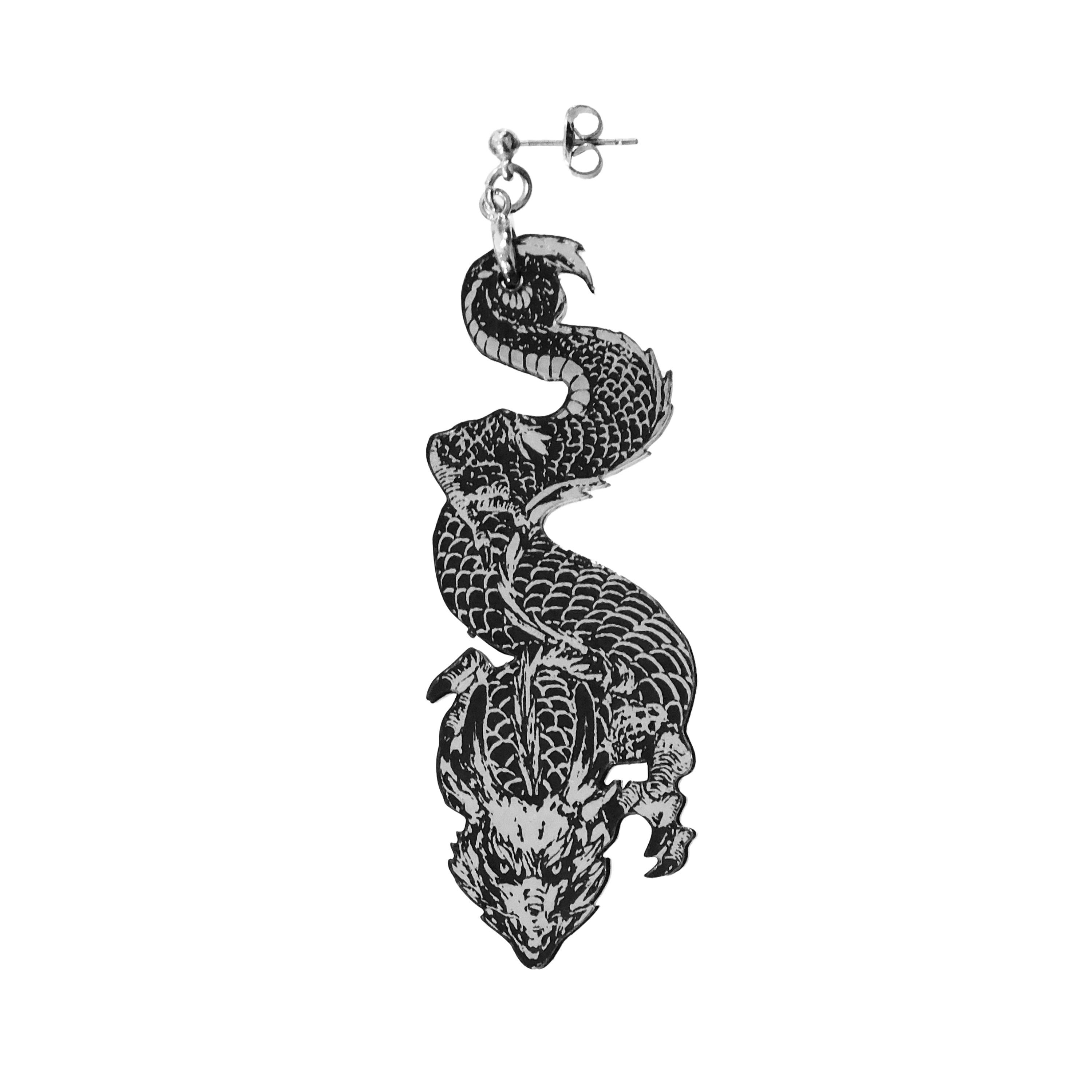 《NV》マットブラックHANGING DRAGON左耳用ピアス/イヤリング※片耳