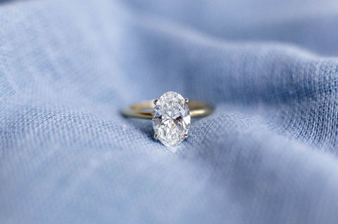 Oval Hidden Halo