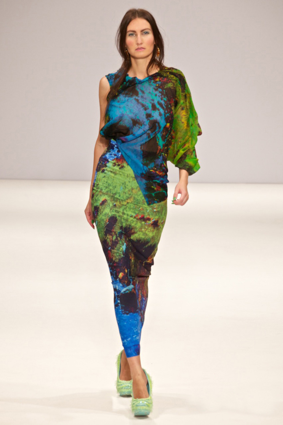 Look 13