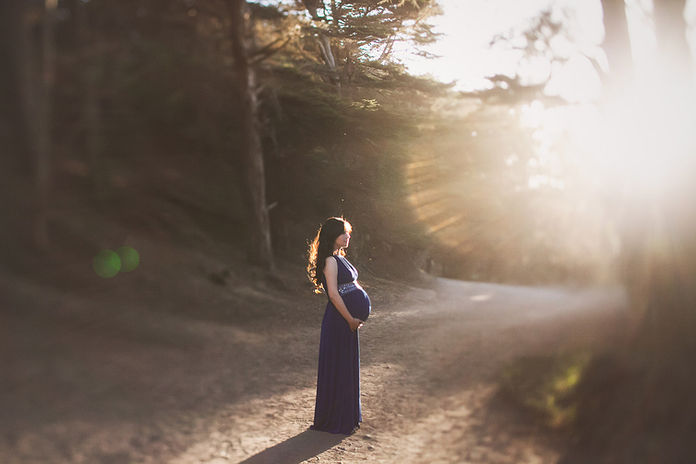 Julie Weisberg Maternity Photographer
