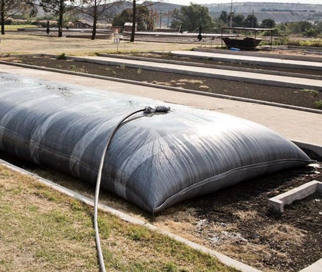 Thumbnail: Skip-Bin Geobag (XS) – 2.5m length  |  ZebraTube®