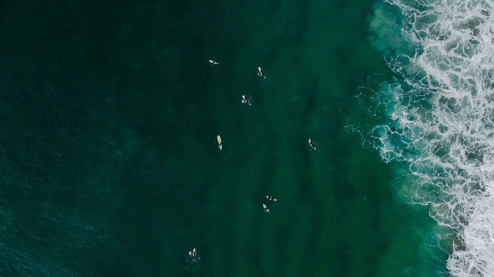 lachlan-rennie-irWziNdyxcs-unsplash_edited.jpg