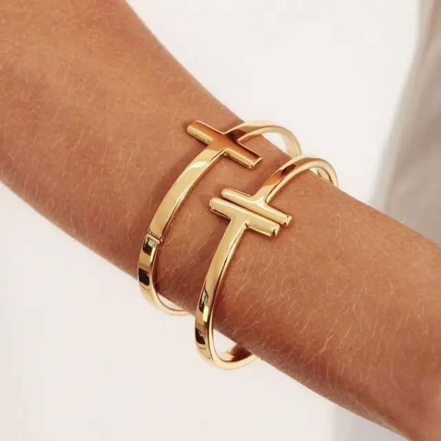 Miniatura: Bracelete  T