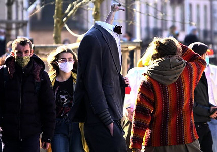 public-public-nous-sommes-la-photos-dna-cedric-joubert-1614442410.jpg