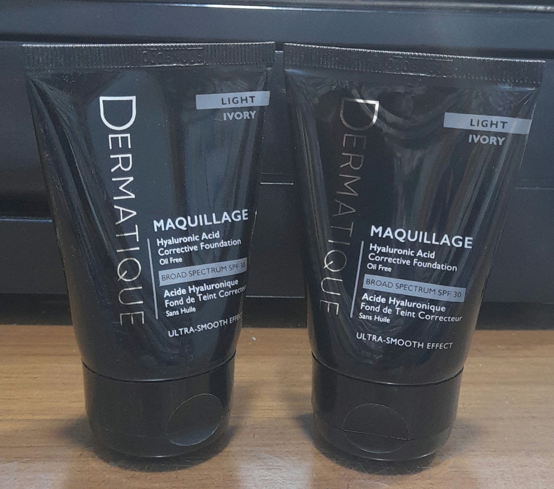 Dermatique foundation light 1+1 offer