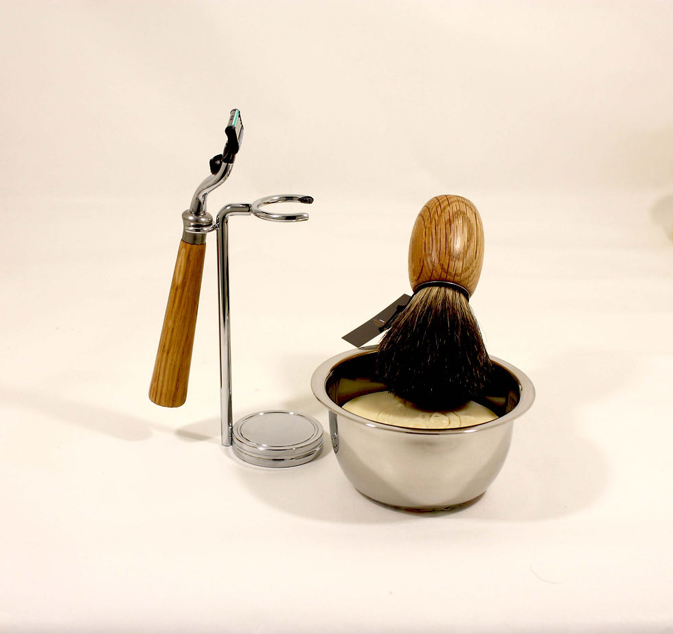 Miniature : Set de rasage en chêne