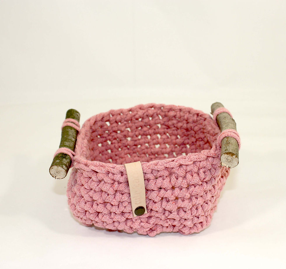 Miniature : Petit panier en coton recyclé, cuir et anse en bois