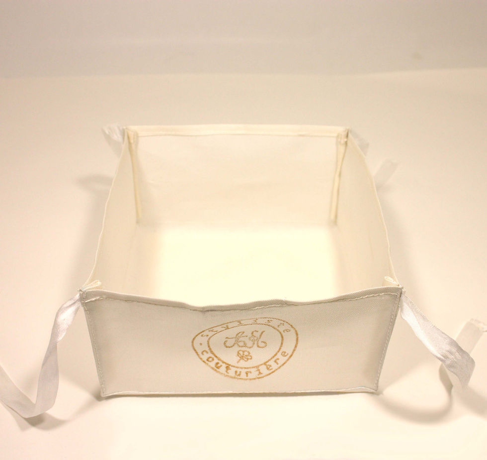 Miniature : Casier en soie