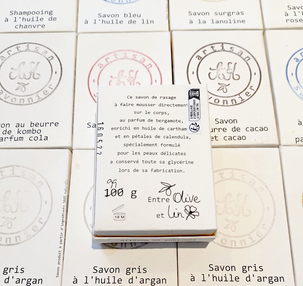 Miniature : Savon de rasage à l'huile de carthame parfum bergamote
