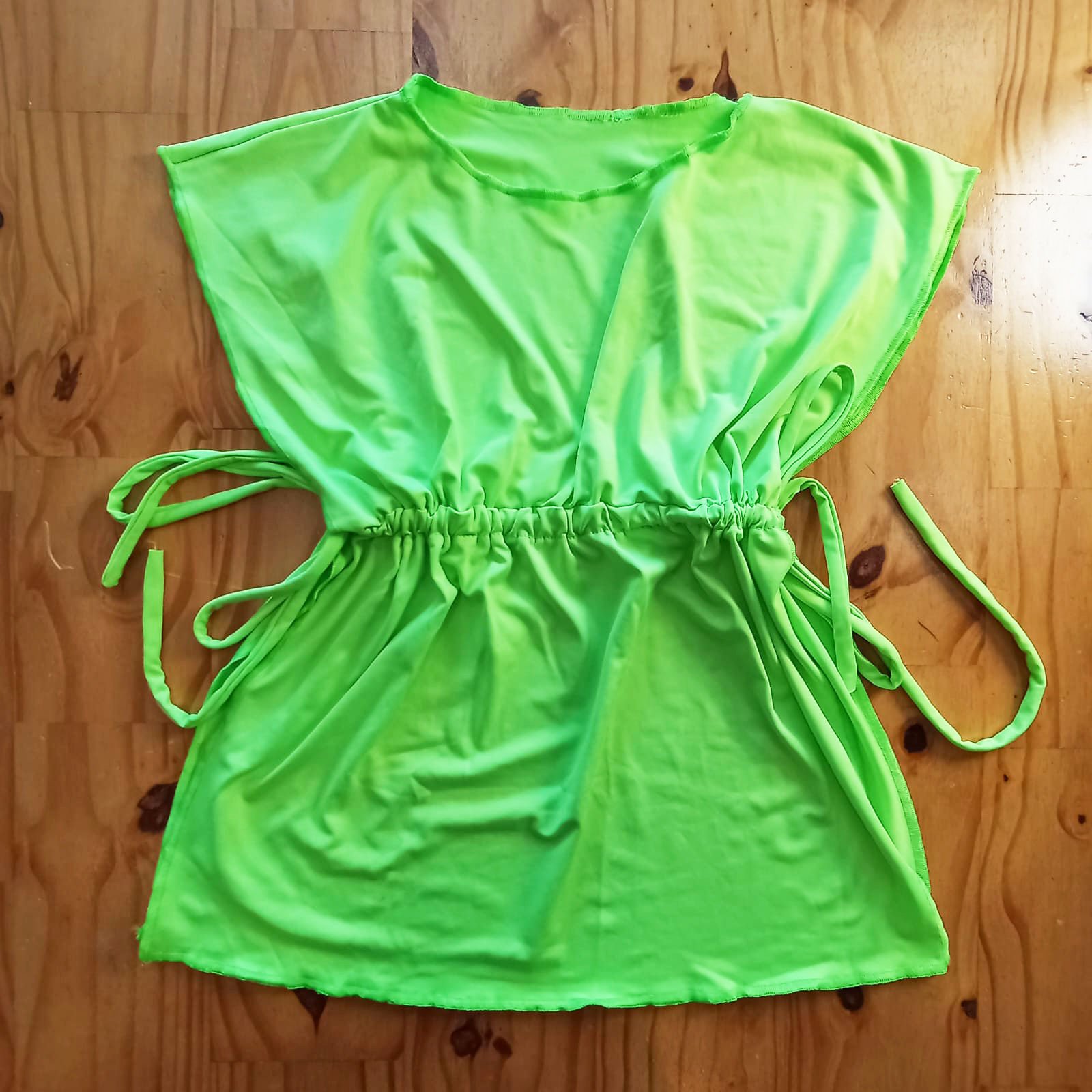 Kaftan infantil verde neon Achadinhos