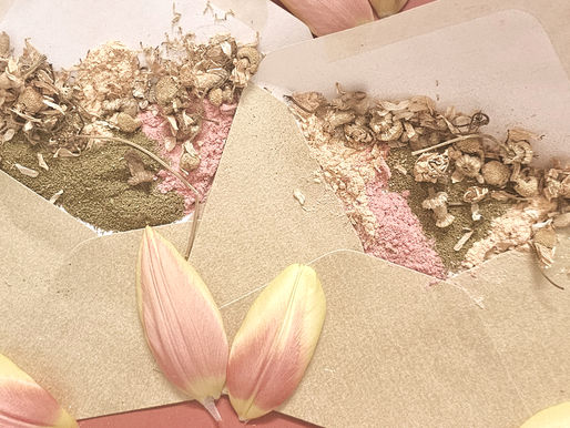 Hoodoo love spells, prepared with powerful spellcasting ingredients
