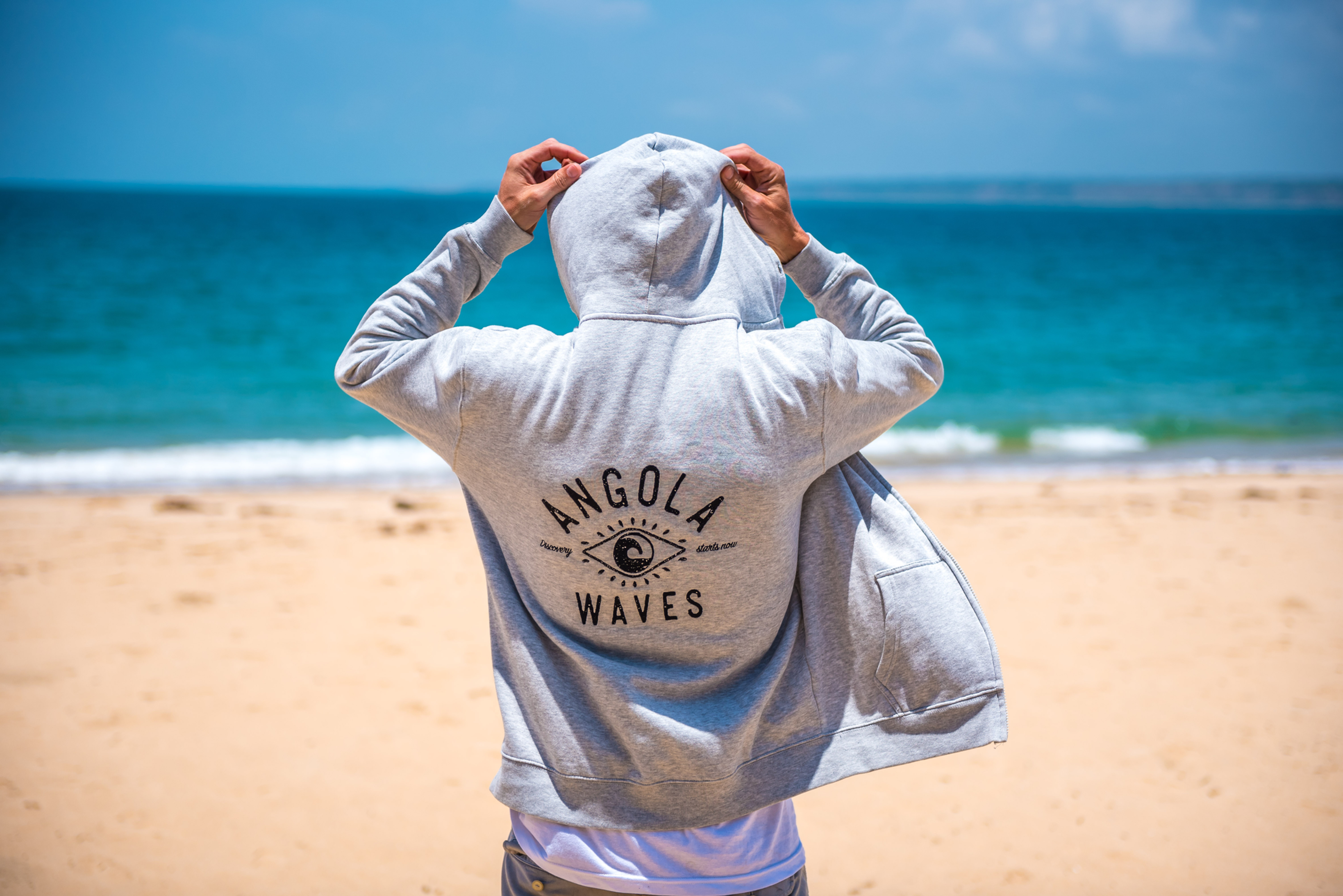 BASIC LOGO ZIP HOOD