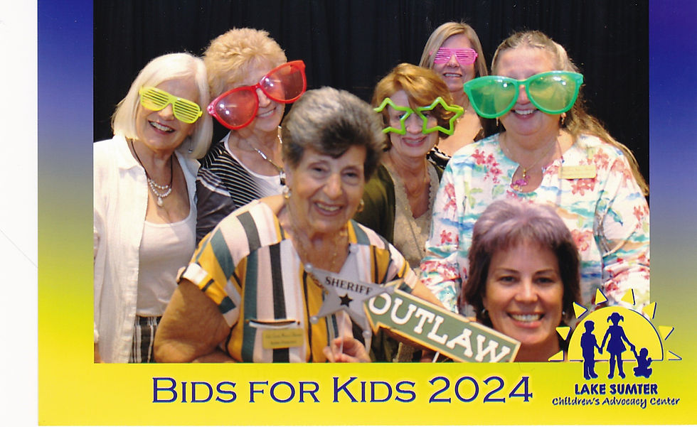 Bids4Kids_PhotoBooth_04