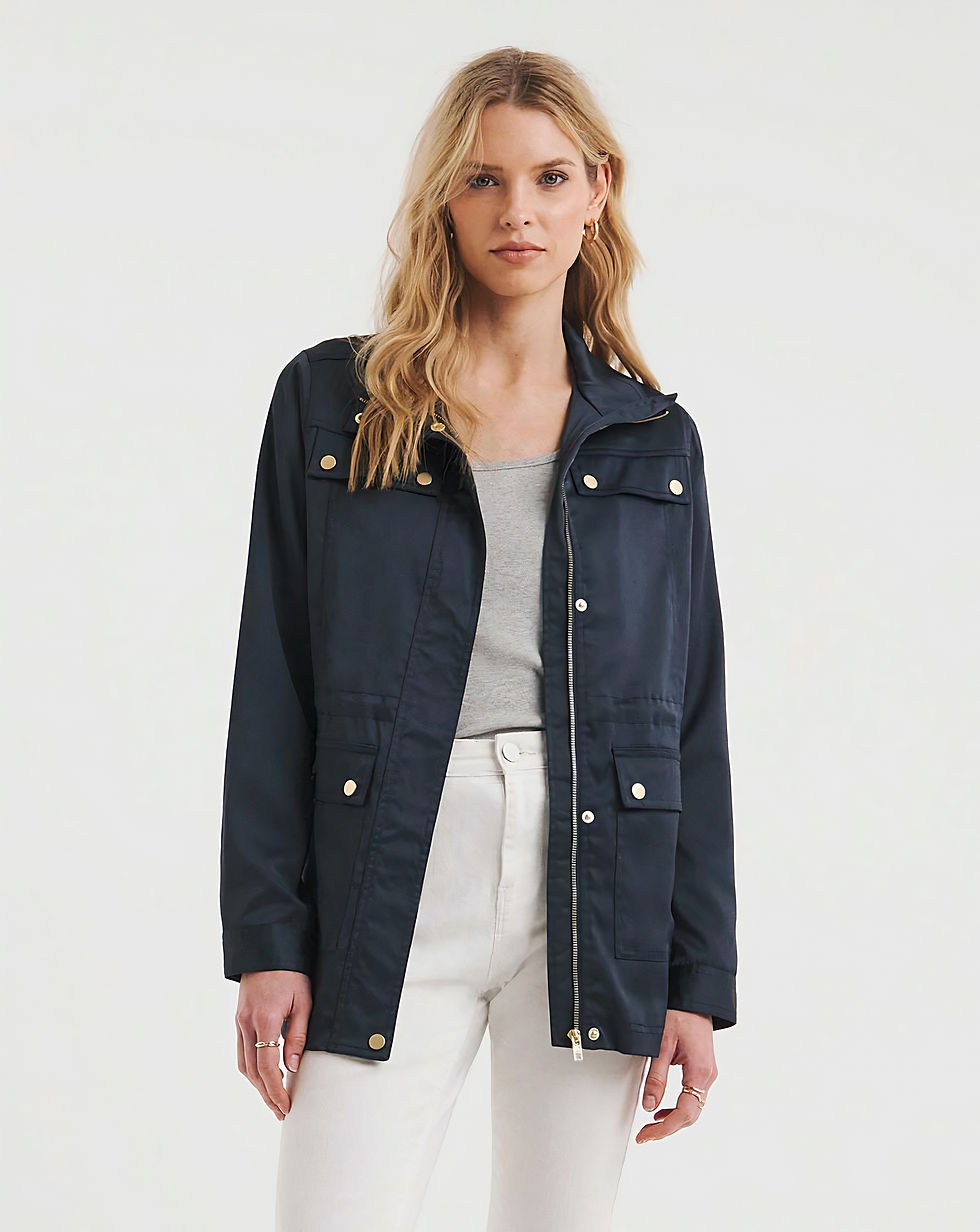 Key jacket trends to know about this spring