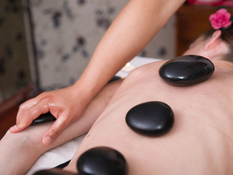 HOT STONES MASSAGE - WHAT IS IT?