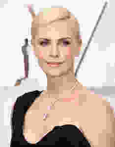 charlize theron tiffany and co diamond necklace
