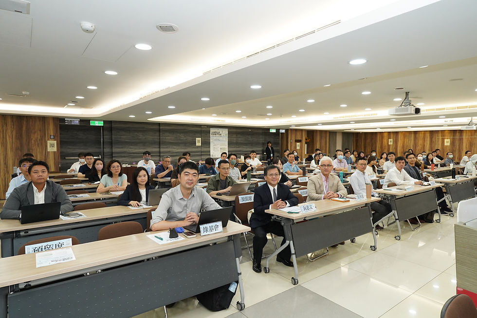 從買不到綠電到餘電困境:台灣企業能源轉型與綠電採購策略的反思與重建