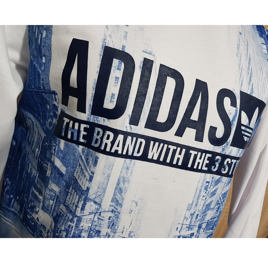 Busos ADIDAS