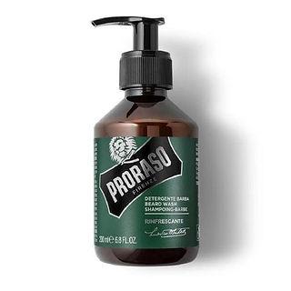 un shampoing spécial barbe