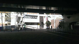 2013-atsuhito-kakita