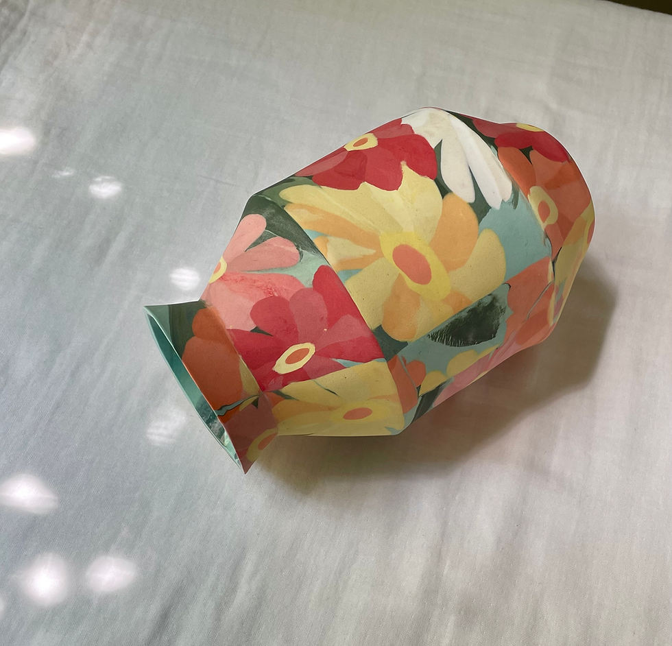 Thumbnail: Elegant Zinnia Big Vase