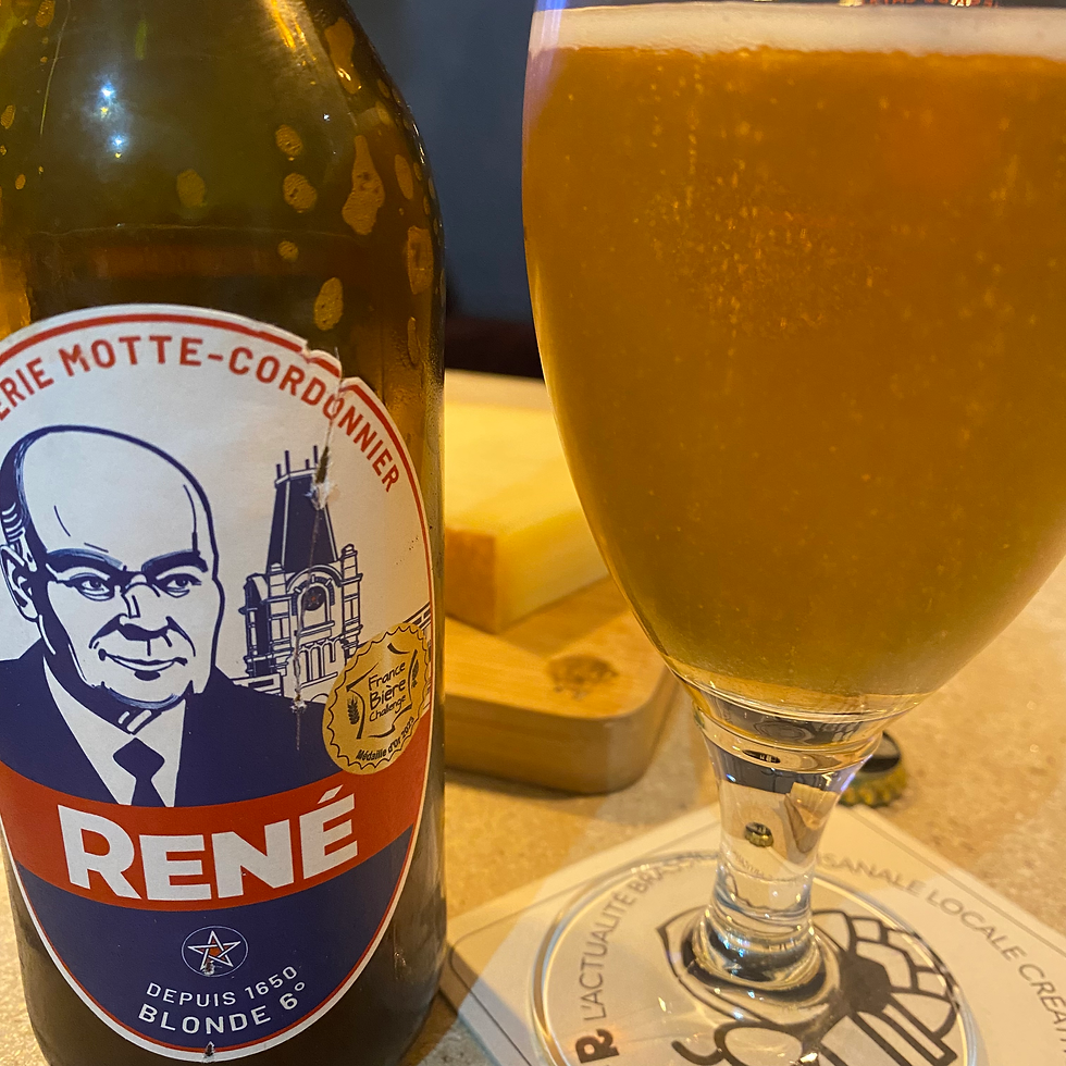 René, comme toutes les bières de la brasserie Motte-Cordonnier, elle porte le prénom d'une des figures de cette brasserie familiale des Hauts de France.