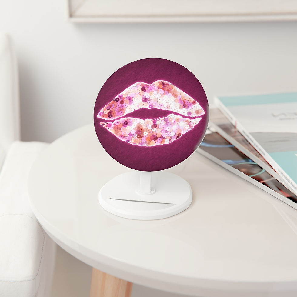 Thumbnail: Sparkly Lips Induction Charger