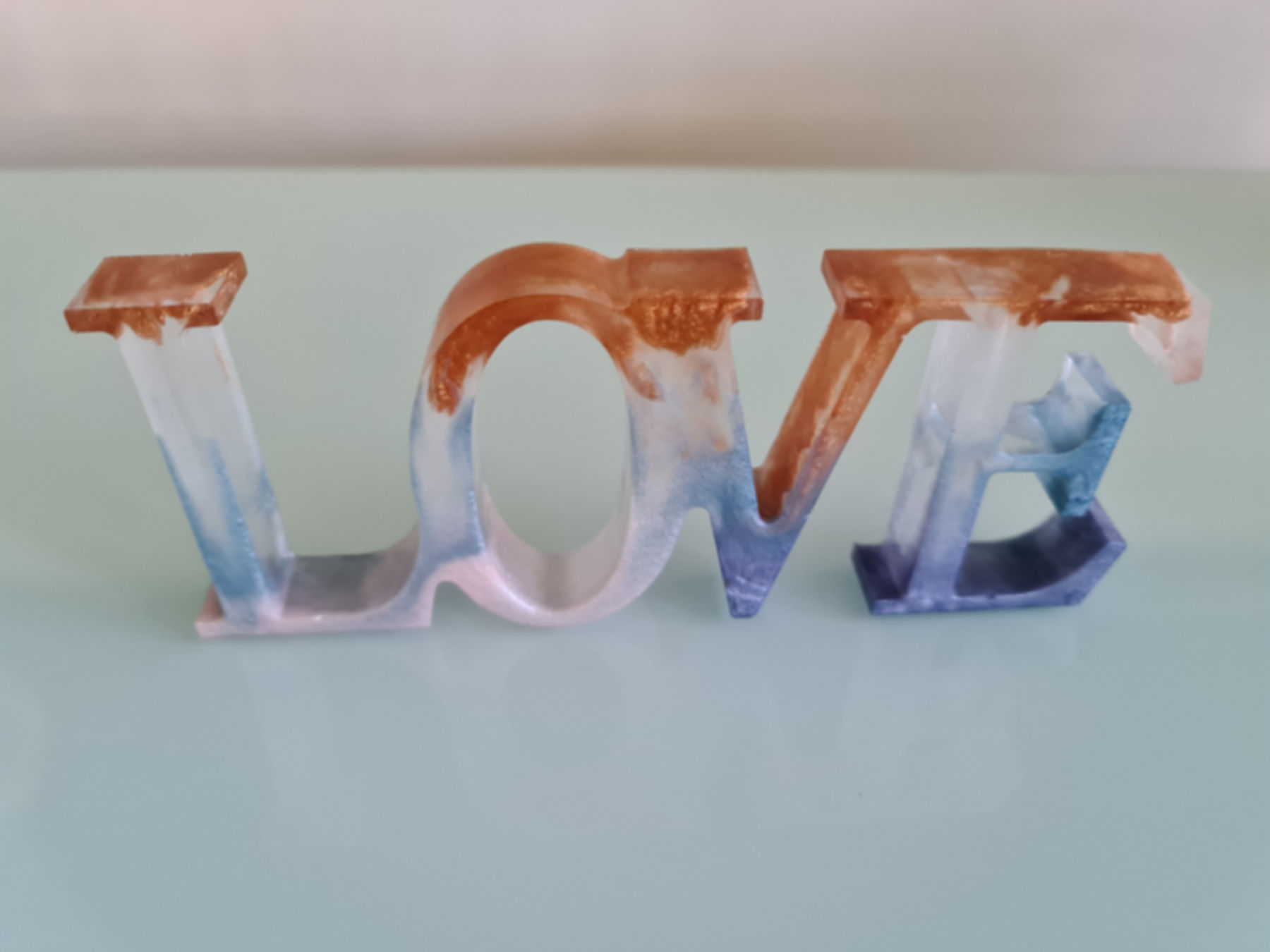 Standing Love sign